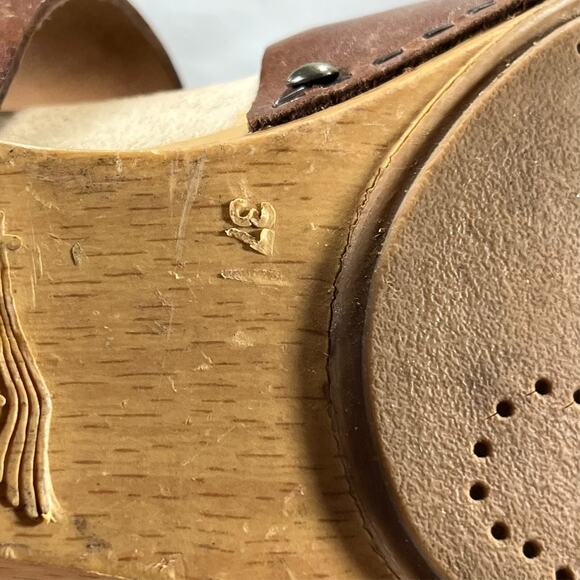 Dansko Women's Thea Brown Leather Studded Slingback Sandals Size EU 37 US 6.5 - Picture 5 of 12